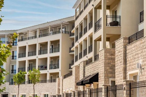 1 bedroom Apartment in Herceg Novi, Montenegro No. 81128 1