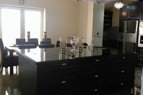 4 bedrooms Villa in Paramali, Cyprus No. 70733 6