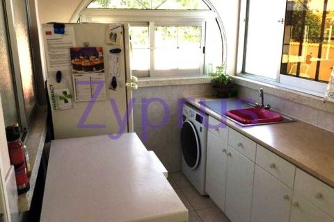 4 bedrooms House in Erimi, Cyprus No. 100729 8