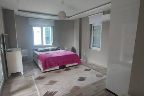 4 bedrooms Villa in Binh Duong, Vietnam No. 16153 13