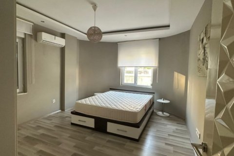 4 bedrooms Villa in Binh Duong, Vietnam No. 16153 28