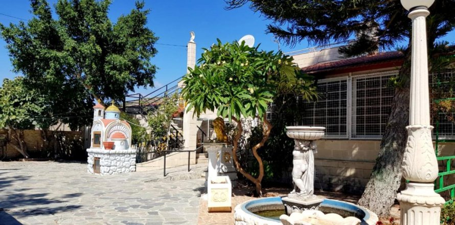 2 dormitorios Villa en Limassol, Cyprus No. 106126