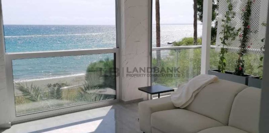 3 chambres Appartement à Germasogeia, Cyprus No. 74920