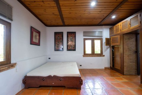 5 bedrooms House in Chiang Mai, Thailand No. 97732 6