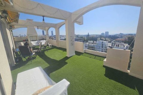 4 bedrooms Penthouse in Limassol, Cyprus No. 83287 1
