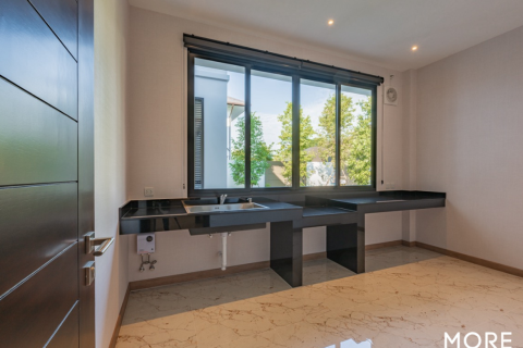 5 bedrooms House in Chiang Mai, Thailand No. 97950 15