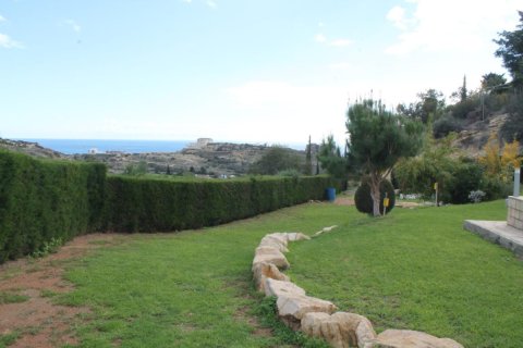 4 bedrooms Villa in Limassol, Cyprus No. 105902 10