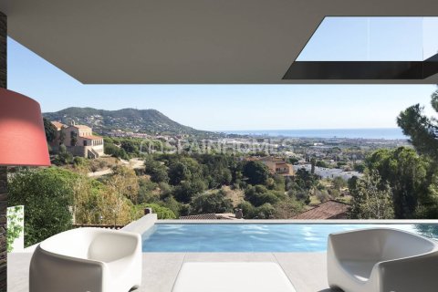 5 bedrooms Villa in Barcelona, Spain No. 113128