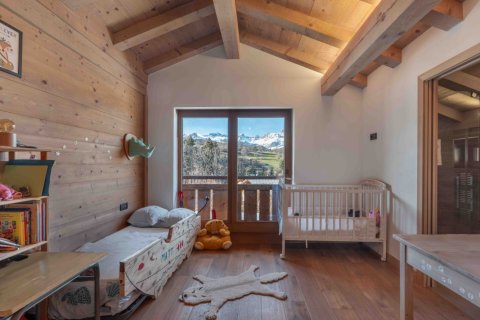 4 bedrooms House in Combloux, France No. 99540 11