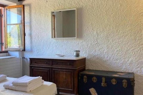 3 bedrooms House in Corfu, Greece No. 55457 12