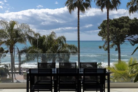 4 chambres Appartement à Cannes, France No. 68805 1