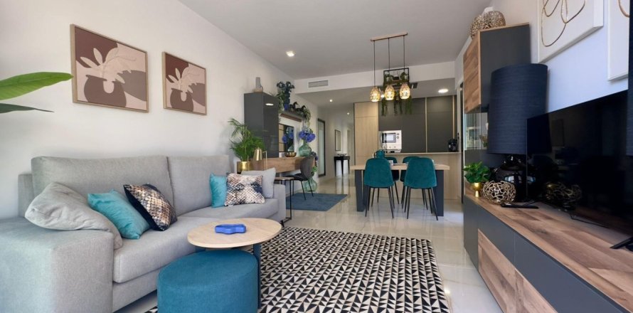 Studio Appartement à Torrevieja, Spain No. 129419