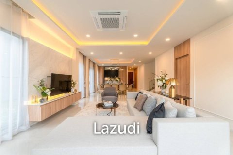 4 bedrooms House in Chiang Mai, Thailand No. 98026 4