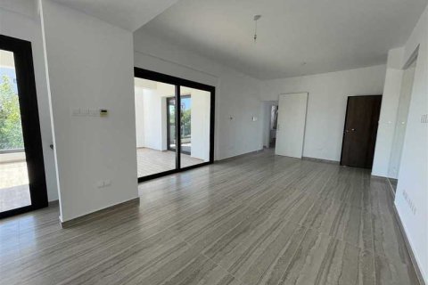 3 bedrooms Apartment in Limassol, Cyprus No. 34845 4