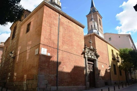 350m² Commercial property in Madrid, Spain No. 124548