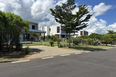4 bedrooms Villa in Tamarin, Mauritius No. 86486 12