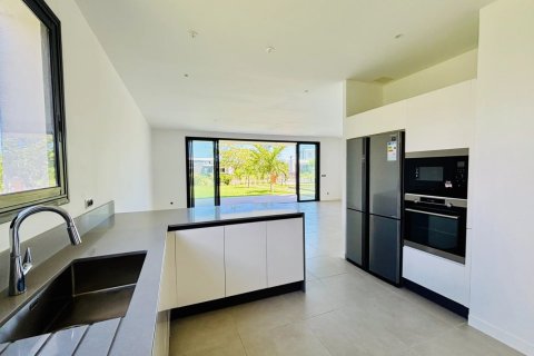 4 bedrooms Villa in Tamarin, Mauritius No. 86486 3