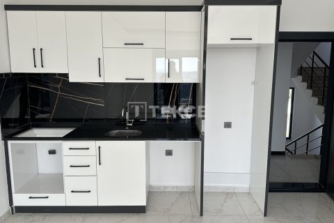 2 dormitorios Apartment en Chau Lang, Vietnam No. 13947 20