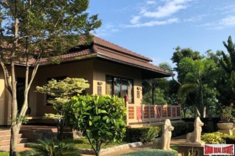 3 chambres Villa à Pattaya, Thailand No. 97247 2