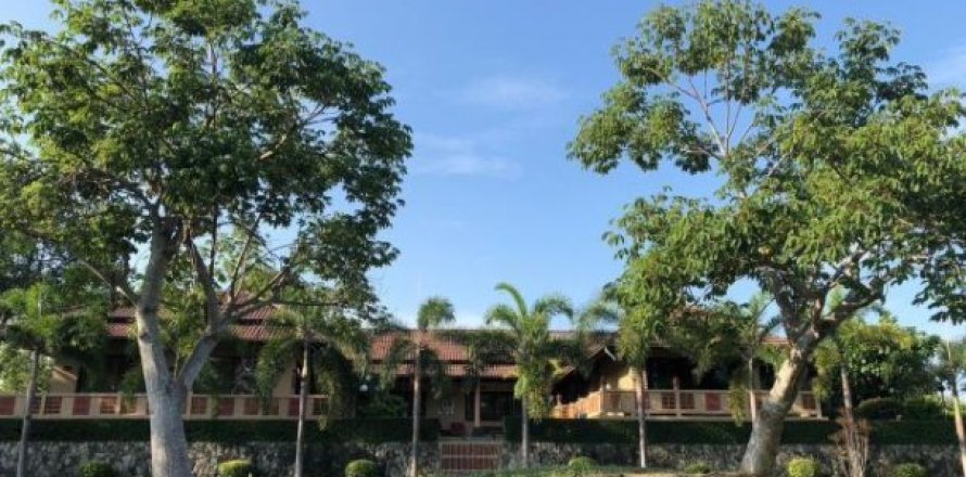 3 chambres Villa à Pattaya, Thailand No. 97247