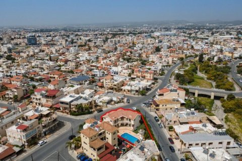 290m² Villa in Limassol, Cyprus No. 104972 4