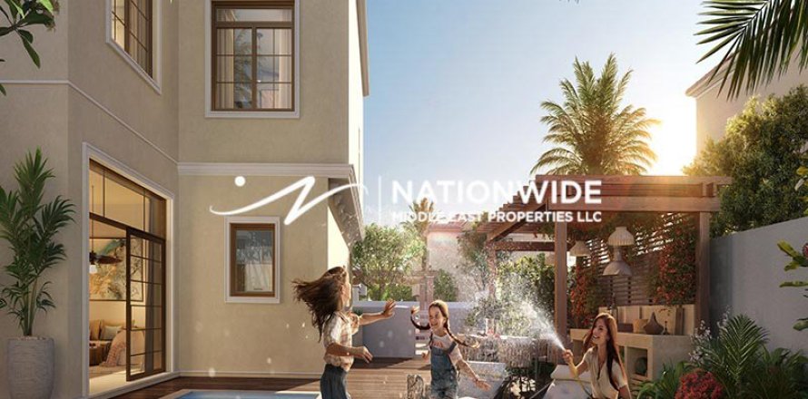 3 bedrooms Townhouse in Abu Dhabi, UAE No. 91251