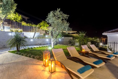 4 bedrooms House in Herceg Novi, Montenegro No. 104792 17