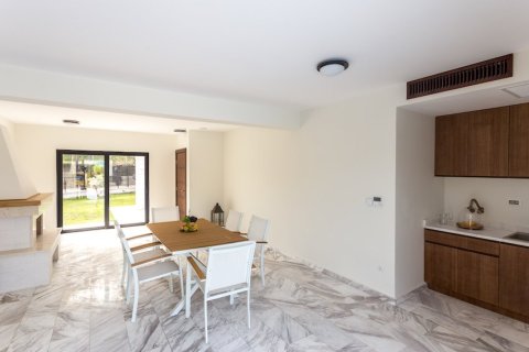4 bedrooms House in Herceg Novi, Montenegro No. 104792 24