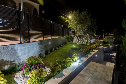 4 bedrooms House in Herceg Novi, Montenegro No. 104792 16