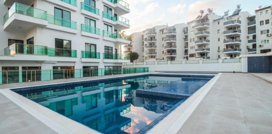 3 habitaciones Apartment en Mahmutlar, Turkey No. 120777