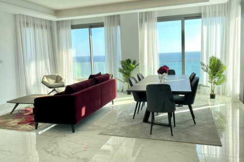 2 dormitorios Apartment en Limassol, Cyprus No. 106492 4