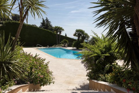 7 bedrooms Villa in Vallauris, France No. 68035 3