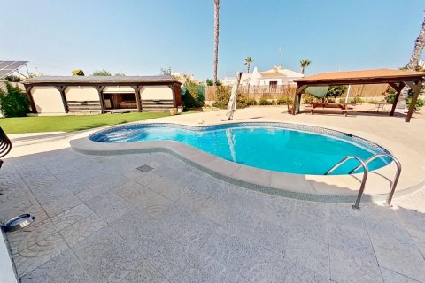 Квартира с 4 спальнями в Hai Bac, Вьетнам №109838 1