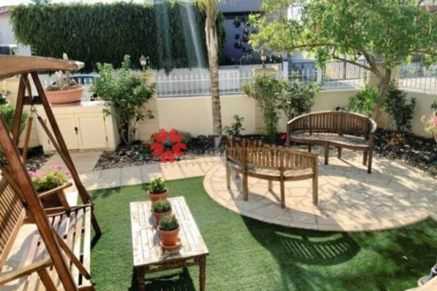 5 chambres House à Latsia, Cyprus No. 82446 16