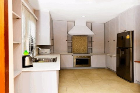 3 bedrooms House in Jomtien Beach, Thailand No. 96552 10