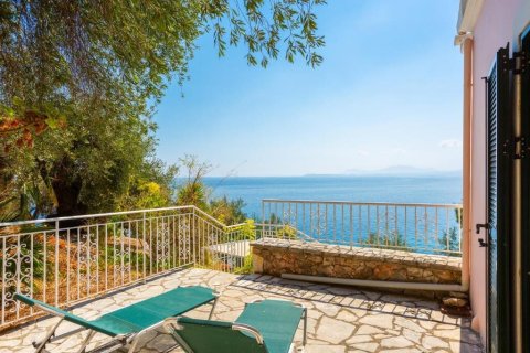 4 rooms Villa in Corfu, Greece No. 55781 18
