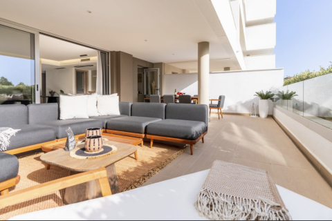 3 dormitorios Apartment en Benahavís, Spain No. 83899