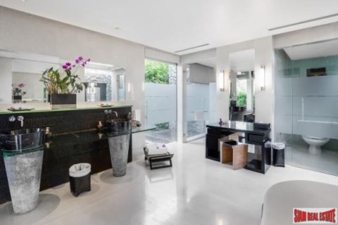 2 bedrooms Villa in Phuket, Thailand No. 96272 10