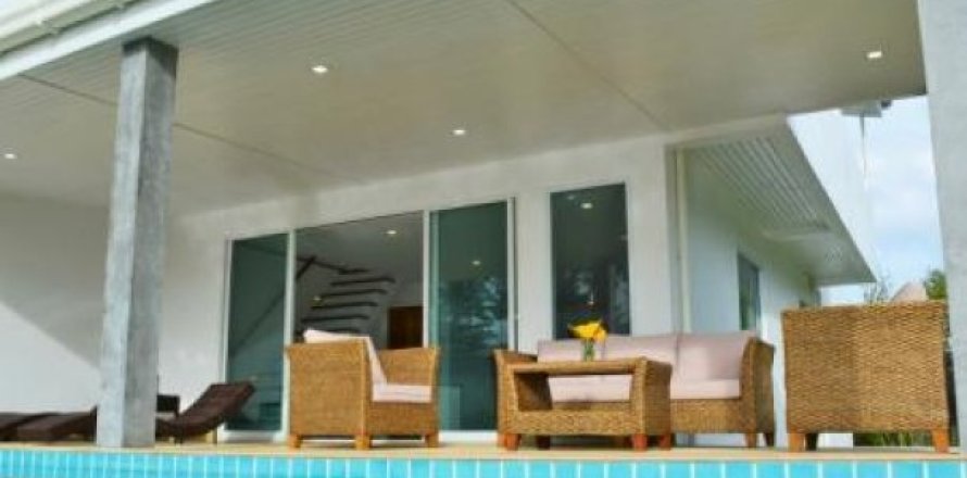 3 bedrooms Villa in Ko Lanta Yai, Thailand No. 96794