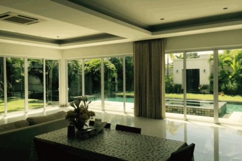 3 bedrooms House in Pattaya, Thailand No. 96869 11