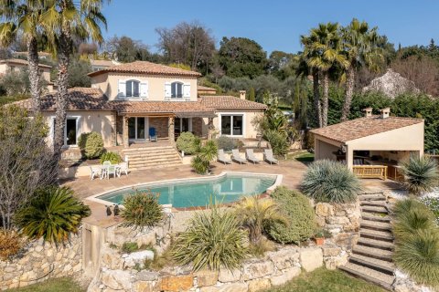 5 dormitorios Villa en Roquefort-les-Pins, France No. 83474 2