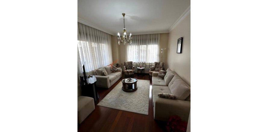 2 dormitorios Apartment en Kadikoy, Turkey No. 125763