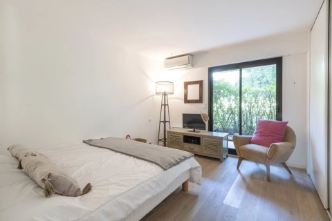 2 bedrooms Apartment in Cannes, France No. 69102 5