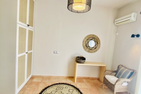 3 bedrooms Villa in Laconia, Greece No. 107504 9