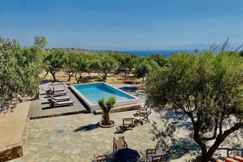 3 bedrooms Villa in Laconia, Greece No. 107504 16