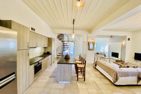 3 bedrooms Villa in Laconia, Greece No. 107504 14