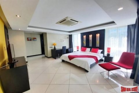 5 bedrooms Villa in Jomtien Beach, Thailand No. 96607 20