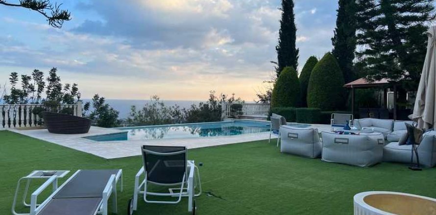 5 chambres Villa à Agios Tychonas, Cyprus No. 101263