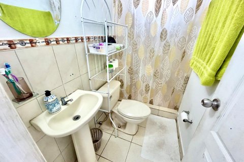 Дом с 3 спальнями в Vacamonte, Панама №125133 8