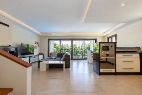 4 bedrooms Villa in Bich Dong, Vietnam No. 91196 21